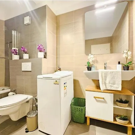 아파트 Exceptional 1br In City-gar19